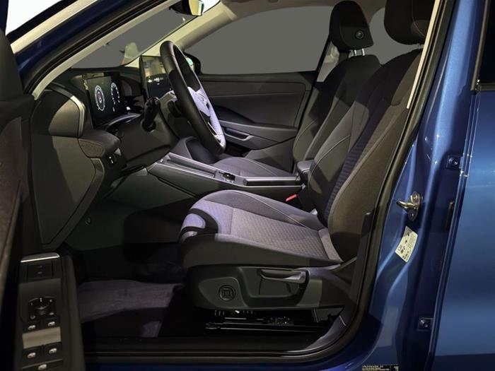 AutoVega - VOLKSWAGEN T-Roc | ID 40699