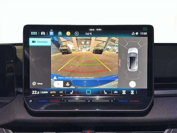 AutoVega - VOLKSWAGEN T-Roc | ID 40699