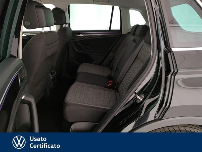 AutoVega - VOLKSWAGEN Tiguan | ID 40735