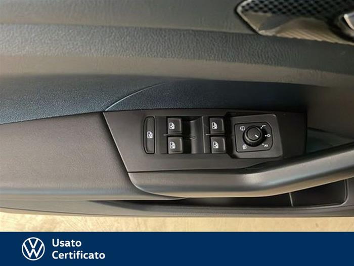 AutoVega - VOLKSWAGEN T-Cross | ID 40749