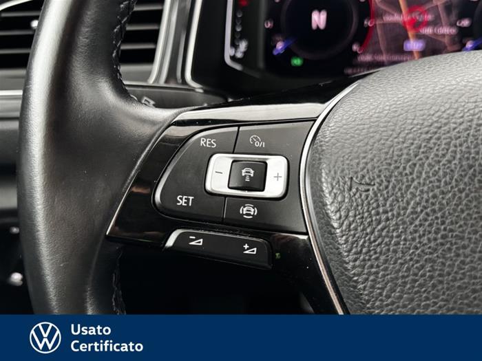 AutoVega - VOLKSWAGEN T-Roc | ID 40795