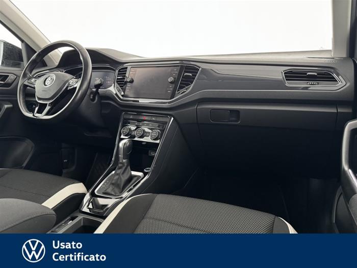 AutoVega - VOLKSWAGEN T-Roc | ID 40795