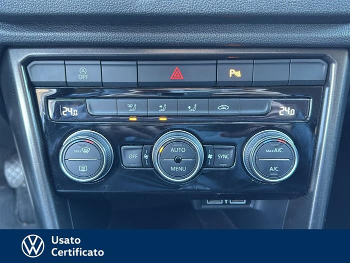 AutoVega - VOLKSWAGEN T-Roc | ID 40805