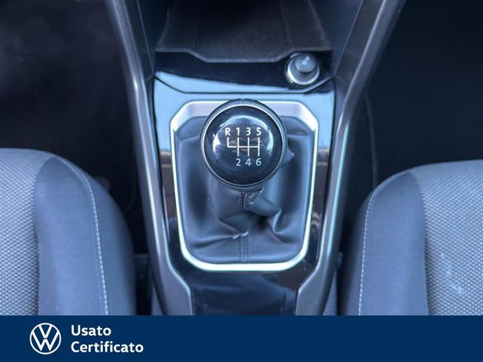 AutoVega - VOLKSWAGEN T-Roc | ID 40805