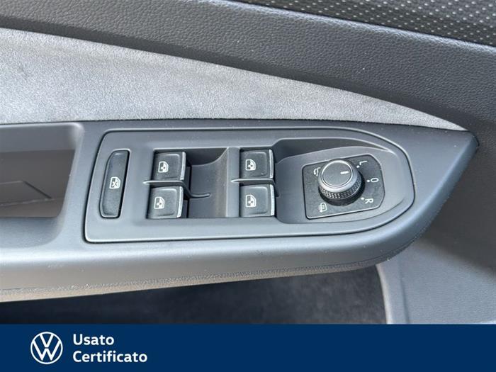 AutoVega - VOLKSWAGEN Golf | ID 40806