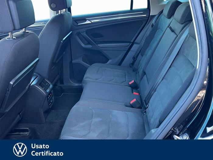 AutoVega - VOLKSWAGEN Tiguan | ID 40817