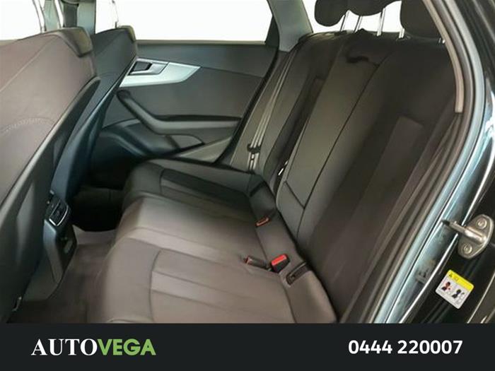 AutoVega - AUDI A4 | ID 40816