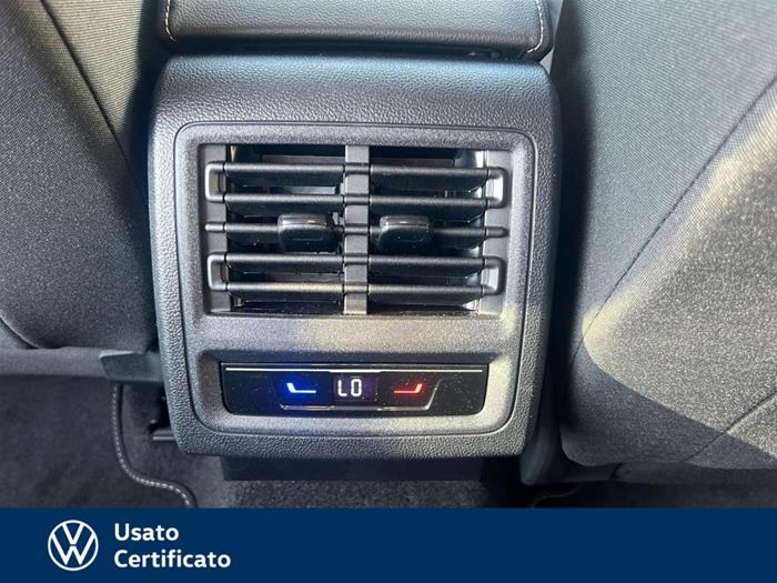 AutoVega - VOLKSWAGEN Golf | ID 40831