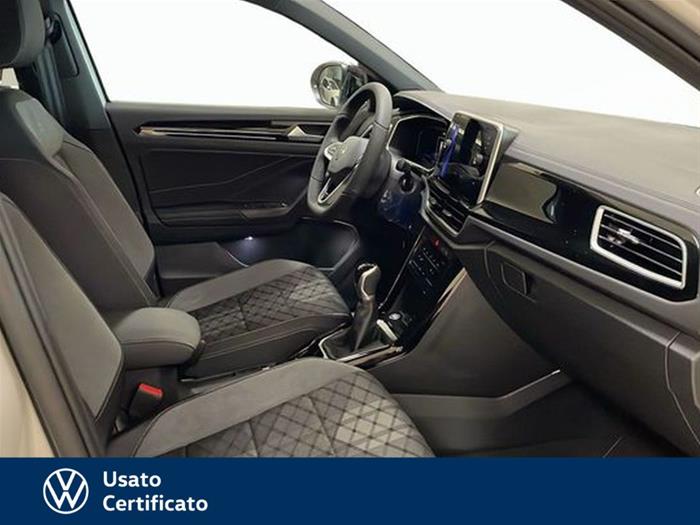 AutoVega - VOLKSWAGEN T-Roc | ID 40834