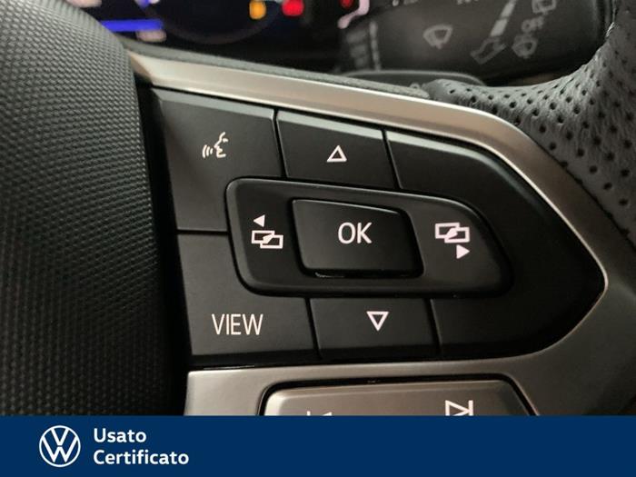 AutoVega - VOLKSWAGEN T-Roc | ID 40832