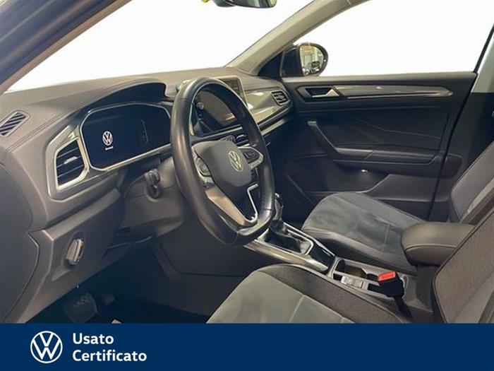 AutoVega - VOLKSWAGEN T-Roc | ID 40845