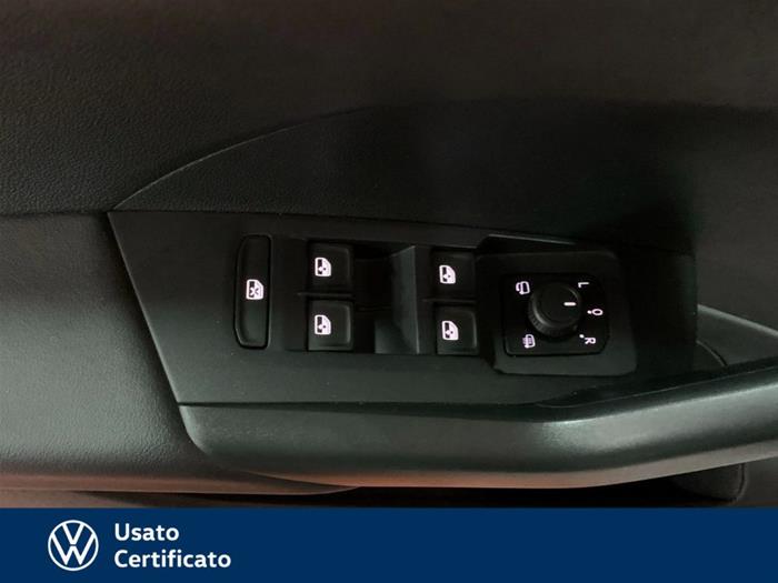 AutoVega - VOLKSWAGEN T-Cross | ID 40847