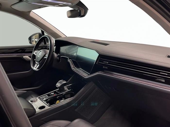 AutoVega - VOLKSWAGEN Touareg | ID 40887