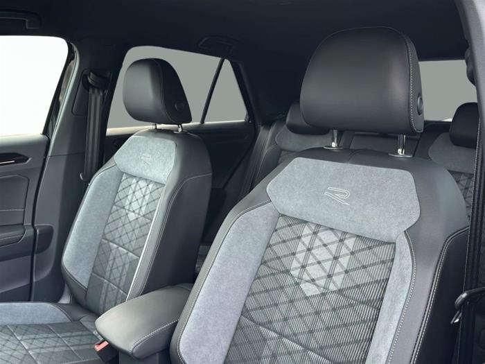 AutoVega - VOLKSWAGEN T-Roc | ID 40912