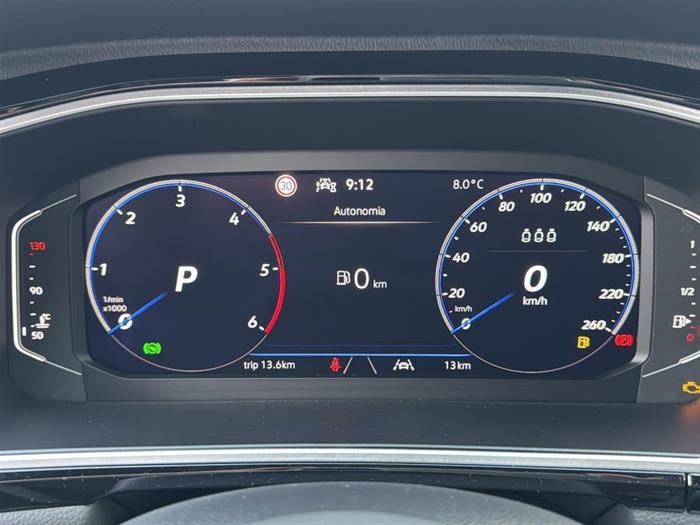 AutoVega - VOLKSWAGEN T-Roc | ID 40912