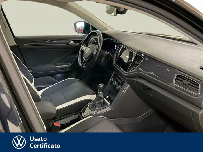 AutoVega - VOLKSWAGEN T-Roc | ID 40909