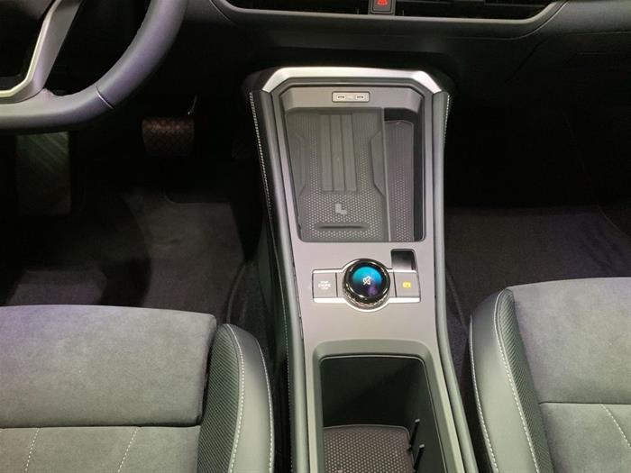 AutoVega - VOLKSWAGEN T-Roc | ID 41000