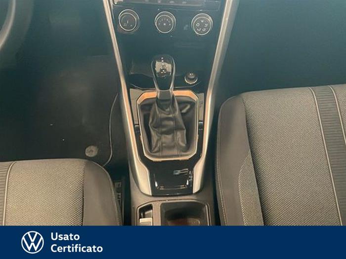 AutoVega - VOLKSWAGEN T-Roc | ID 41006