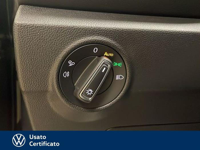 AutoVega - VOLKSWAGEN T-Roc | ID 41104