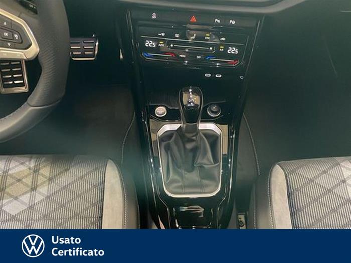 AutoVega - VOLKSWAGEN T-Roc | ID 41145