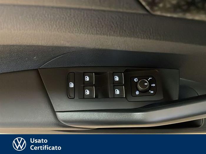 AutoVega - VOLKSWAGEN T-Cross | ID 41175