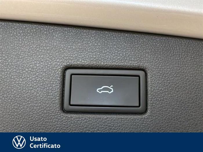 AutoVega - VOLKSWAGEN Tiguan | ID 41176