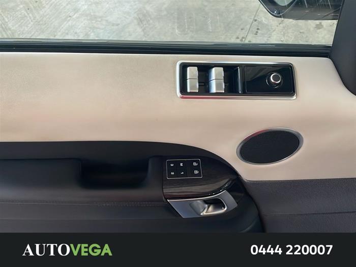 AutoVega - LAND ROVER Range Rover Velar | ID 41207