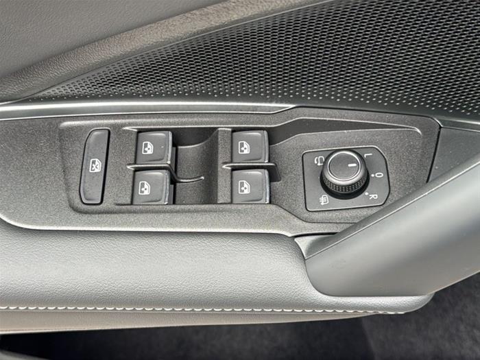 AutoVega - VOLKSWAGEN Tiguan | ID 41274