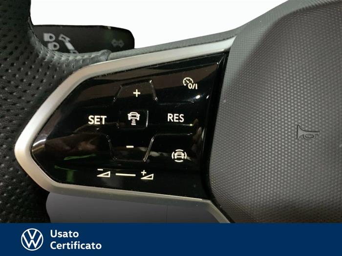 AutoVega - VOLKSWAGEN T-Roc | ID 41289