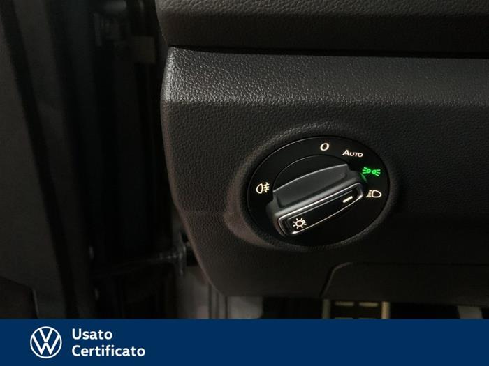 AutoVega - VOLKSWAGEN T-Roc | ID 41289