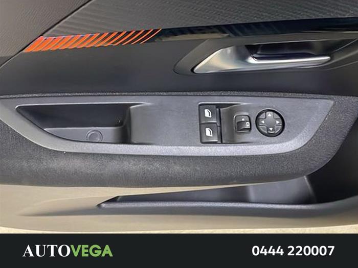 AutoVega - PEUGEOT 208 | ID 41334