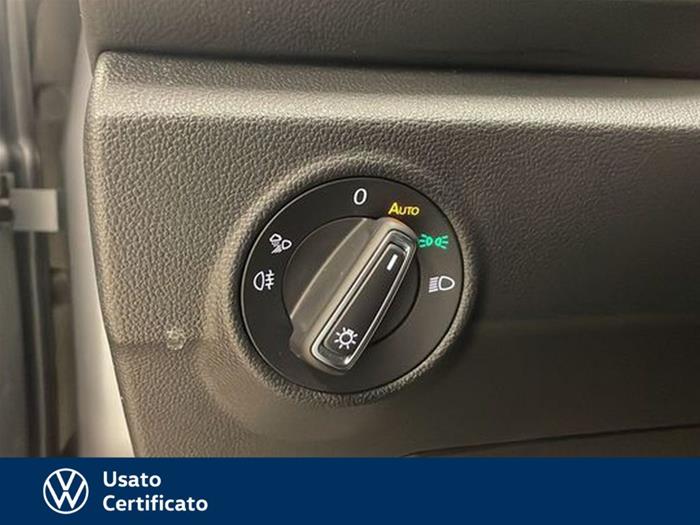 AutoVega - VOLKSWAGEN T-Roc | ID 41335