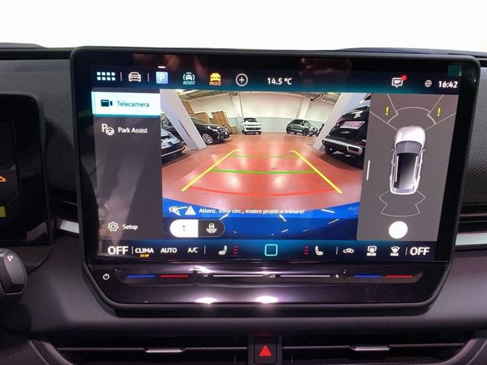 AutoVega - VOLKSWAGEN T-Roc | ID 41448