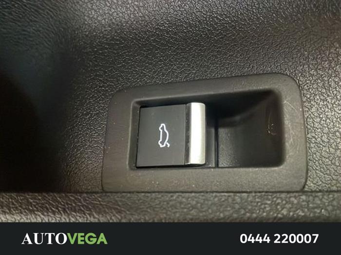 AutoVega - AUDI A4 | ID 41483