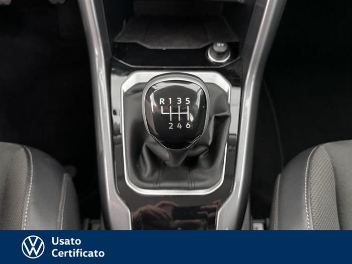 AutoVega - VOLKSWAGEN T-Roc | ID 41543