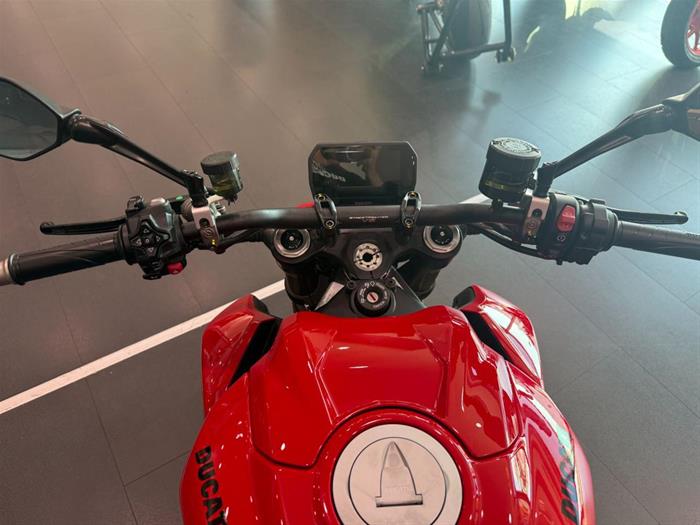 AutoVega - DUCATI Streetfighter | ID 36919