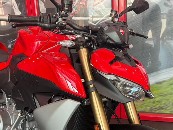 AutoVega - DUCATI Streetfighter | ID 36919