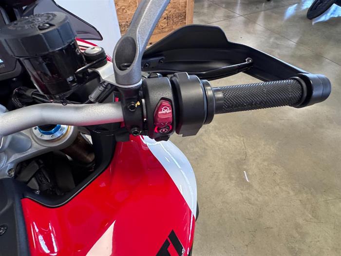 AutoVega - DUCATI Multistrada V4 S | ID 37052