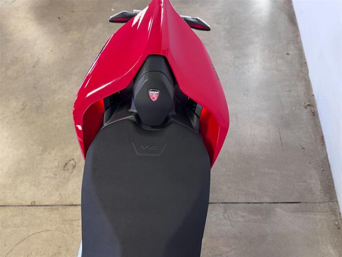 AutoVega - DUCATI Streetfighter | ID 37460