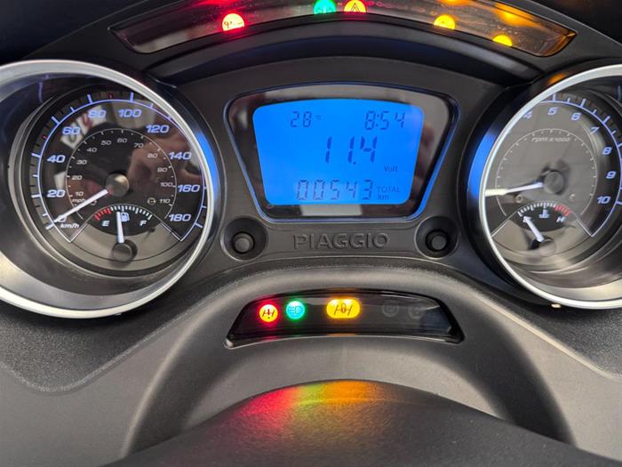 AutoVega - PIAGGIO MP3 | ID 37461