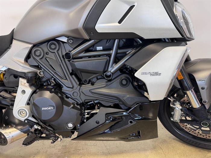 AutoVega - DUCATI Diavel | ID 37775