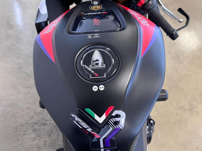 AutoVega - APRILIA RSV4 Factory | ID 37776