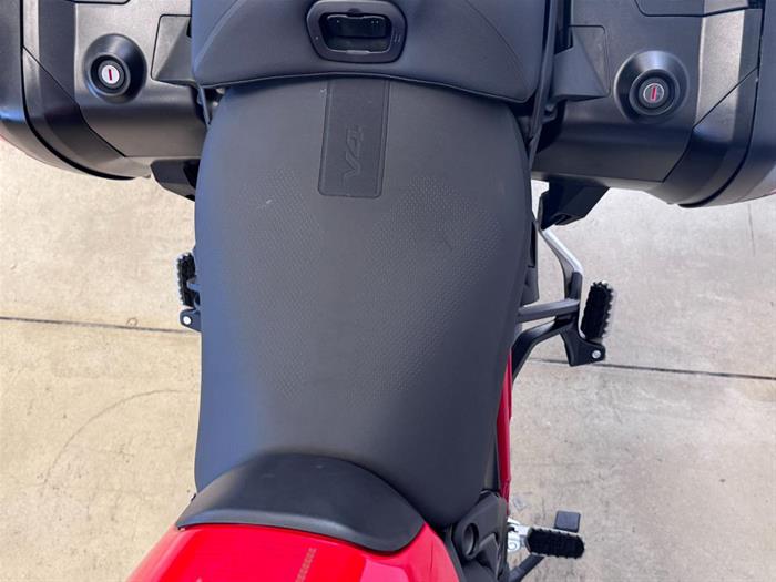 AutoVega - DUCATI Multistrada V4 S | ID 37912