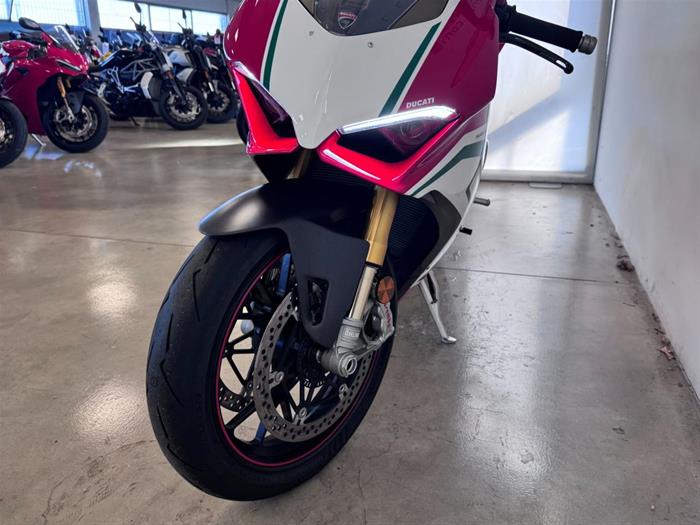 AutoVega - DUCATI Panigale V4 | ID 37934