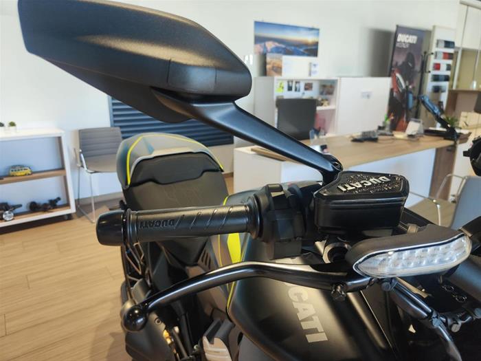AutoVega - DUCATI Diavel V4 | ID 38082