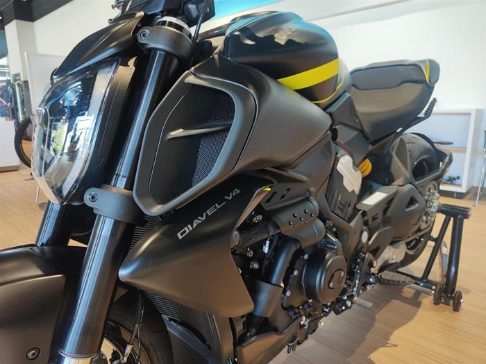 AutoVega - DUCATI Diavel V4 | ID 38082
