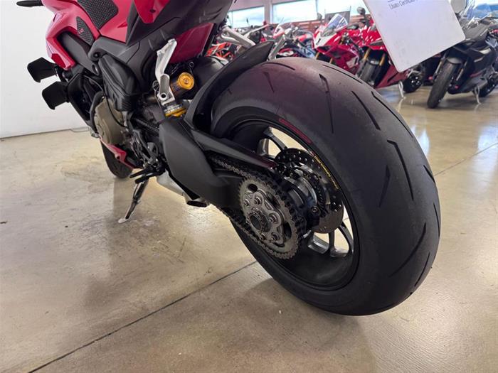 AutoVega - DUCATI Streetfighter | ID 38120