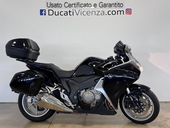 AutoVega - HONDA VFR 1200 F | ID 38268