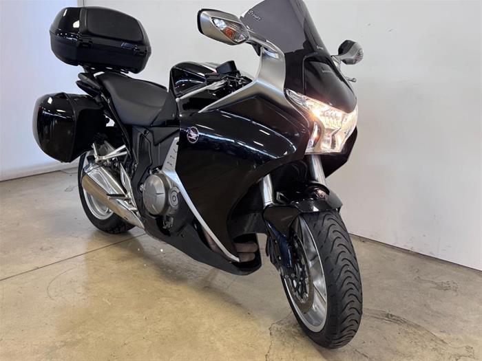 AutoVega - HONDA VFR 1200 F | ID 38268