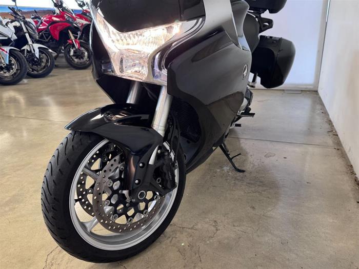 AutoVega - HONDA VFR 1200 F | ID 38268